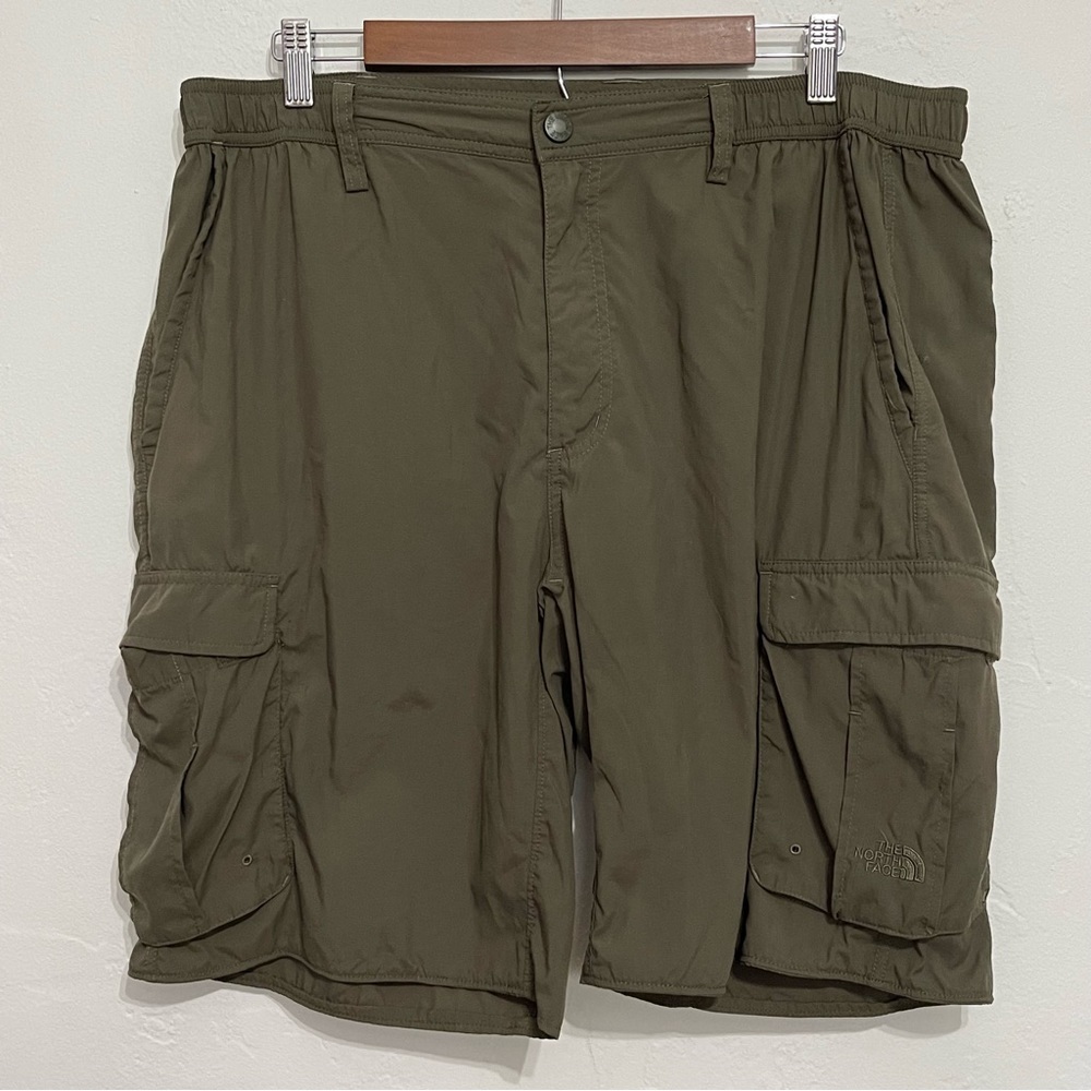 The North Face Cargo Style Fishing Outdoor Hiking Shorts